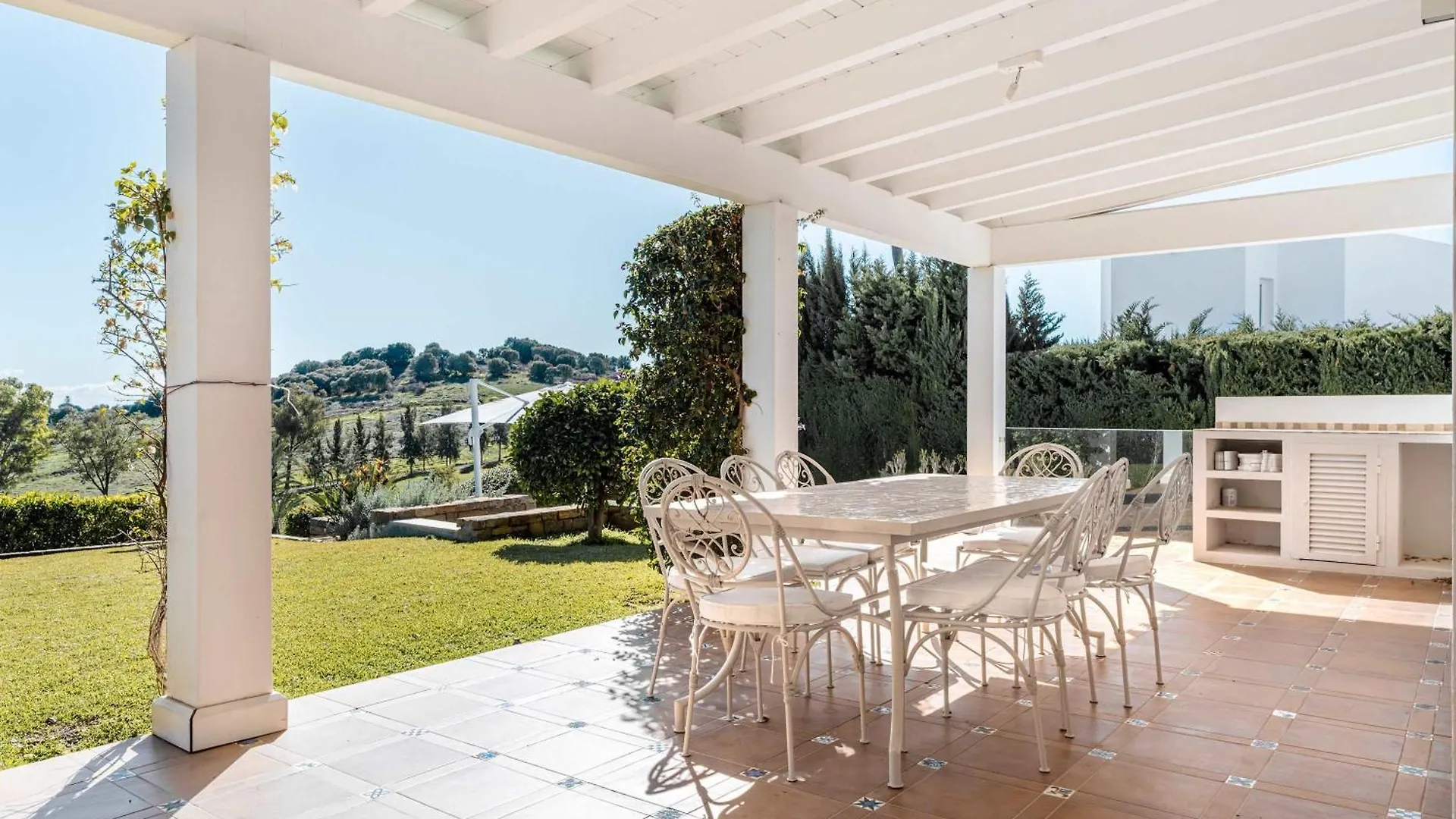 Villa Capricho Front Golf Pool Views Estepona